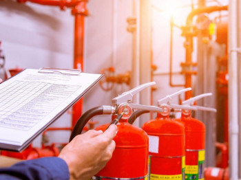 Contrato de Manutenção Preventiva e Corretiva Contrato de Manutenção Preventiva e Corretiva